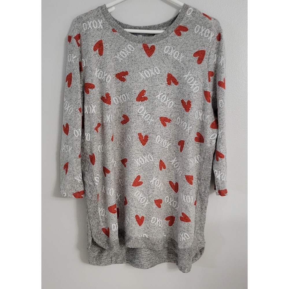 Kiss & Fly Gray with Hearts‎ 3/4 Sleeve Top Women's Size 1X NWT